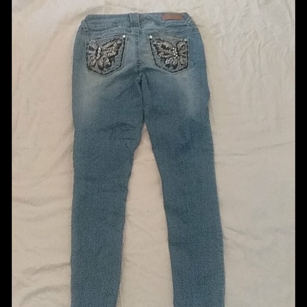 Jeans - Picture 2 of 3